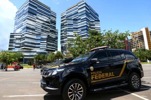 Operação Compliance Zero: PF investiga empresário por suposta intimidação a jornalistas no caso Banco Master