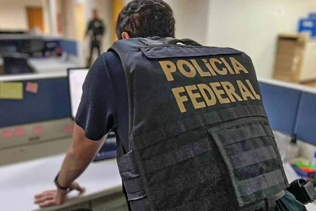 PF investiga desvio de R$ 45 milhões de contas da Caixa e cumpre 25 mandados