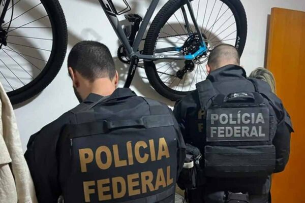 PF cumpre prisões e bloqueia R$ 22 milhões na 5ª fase da Operação Unha e Carne