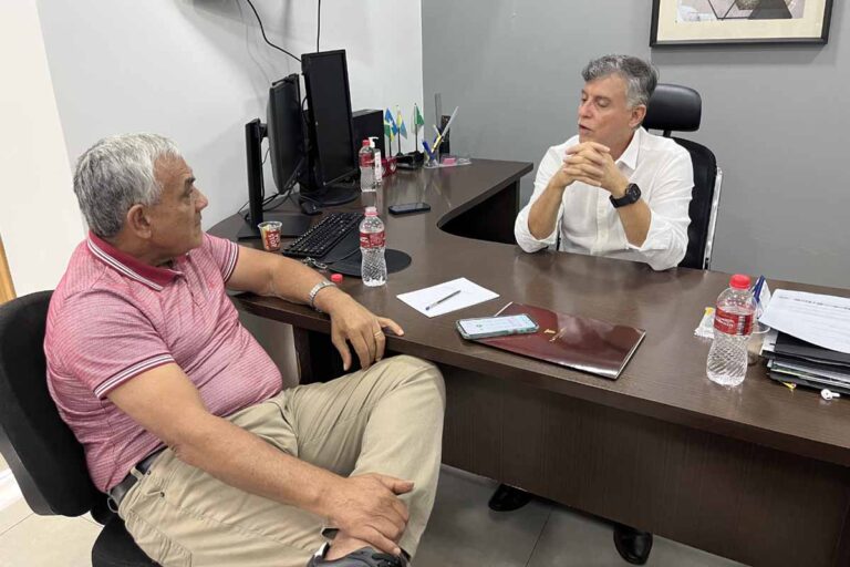 Semdec fará levantamentos para regularizar áreas de escolas municipais em Porto Velho