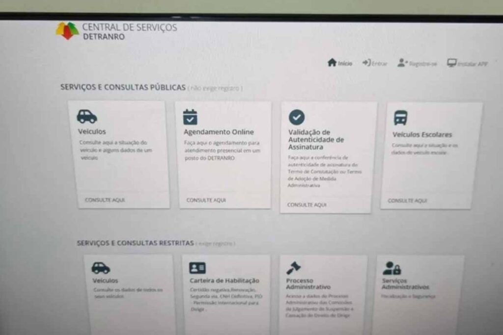 Detran-RO lança pacote tecnológico com chatbot, aplicativo e parcelamento de débitos para ampliar serviços digitais
