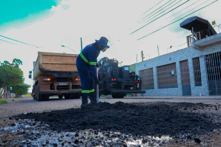 Operação tapa-buraco já recuperou mais de 5,7 mil pontos em Porto Velho, informa Prefeitura