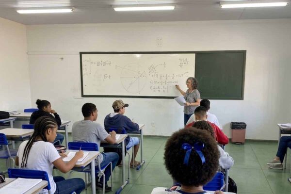 Tribunal de Justiça de Rondônia reconhece direito de professor estadual a horas extras por intervalo de recreio