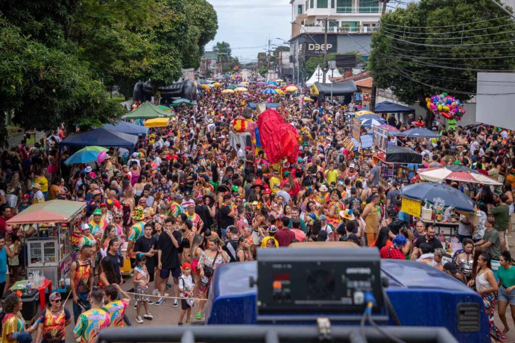 Prefeitura planeja Carnaval 2027 com possível retorno das escolas de samba em Porto Velho