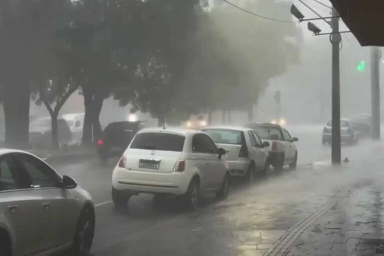 Rio Grande do Sul tem 2,6 mil desalojados e 117 municípios afetados por tempestades