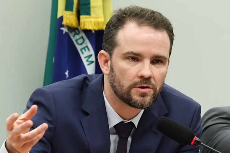 Durigan defende diversificação do comércio exterior e redução da dependência de parceiros