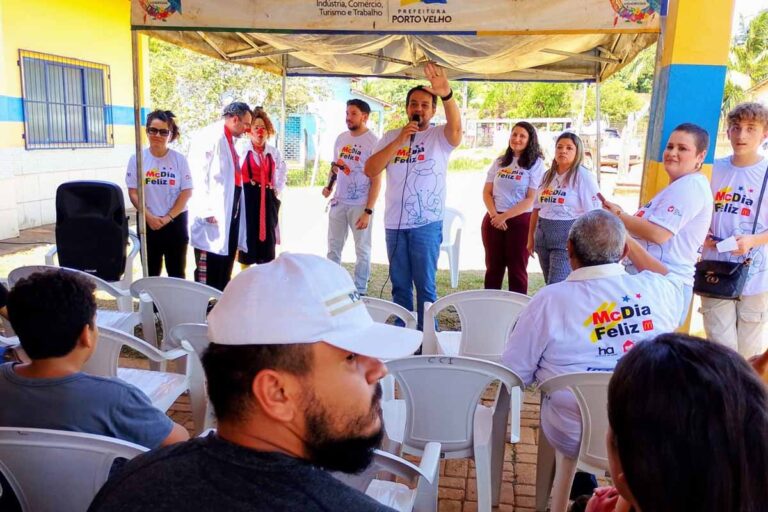 Prefeitura leva serviços sociais e ações de prevenção à comunidade Novo Engenho Velho