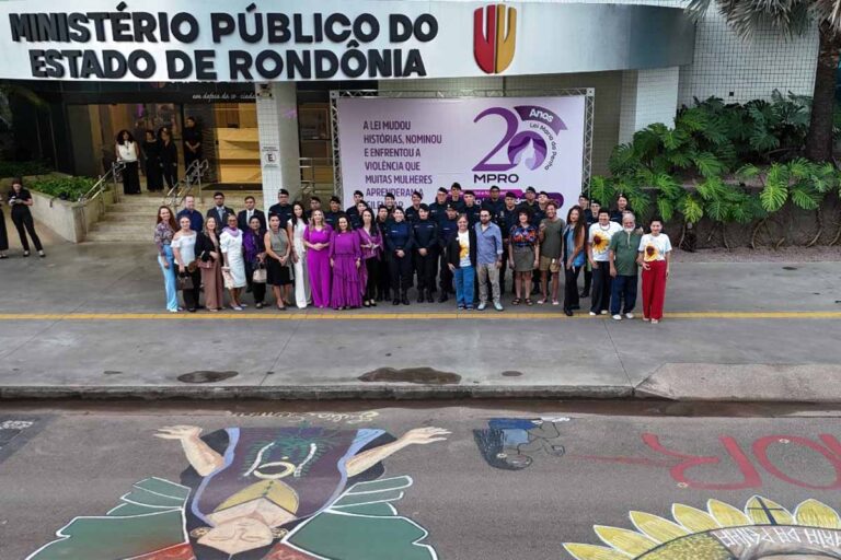 Rua das Penhas transforma via de Porto Velho em espaço de combate à violência contra a mulher