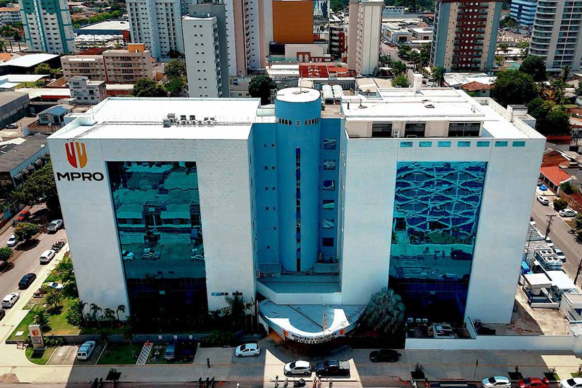 Justiça recebe denúncia contra mulher por morte de idoso atropelado dentro de residência em Porto Velho
