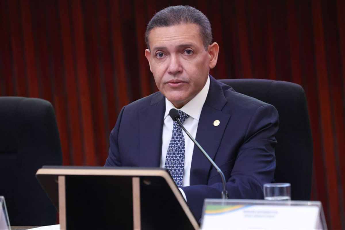 TSE reforça segurança das urnas e convoca 158 milhões de eleitores para votação em outubro