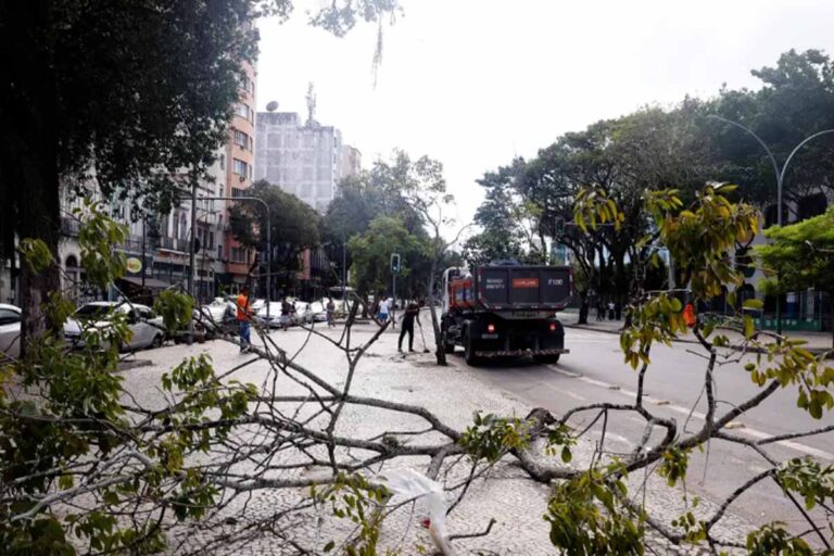 Rio entra em estágio 2 após alerta de ventos com rajadas de até 76 km/h
