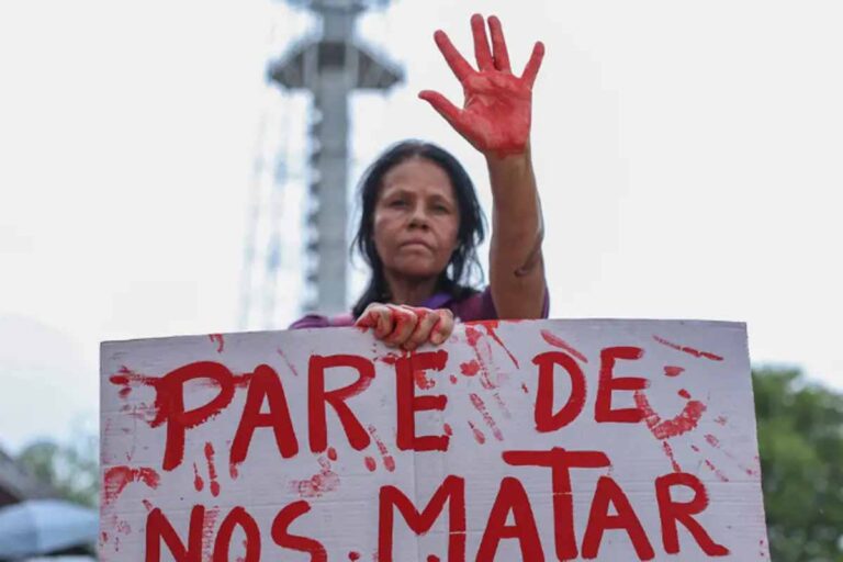Violência doméstica aumenta em dias de jogos de futebol, aponta estudo