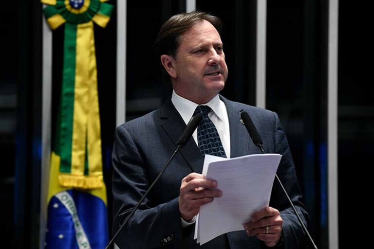 TSE suspende decisão do TRE-RO e mantém em aberto discussão sobre elegibilidade de Acir Gurgacz