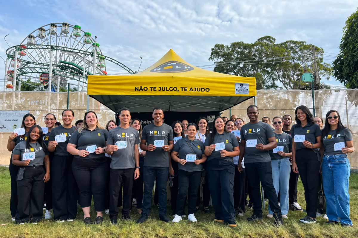 Voluntariado amplia acesso à saúde mental e mobiliza milhares de pessoas no Brasil