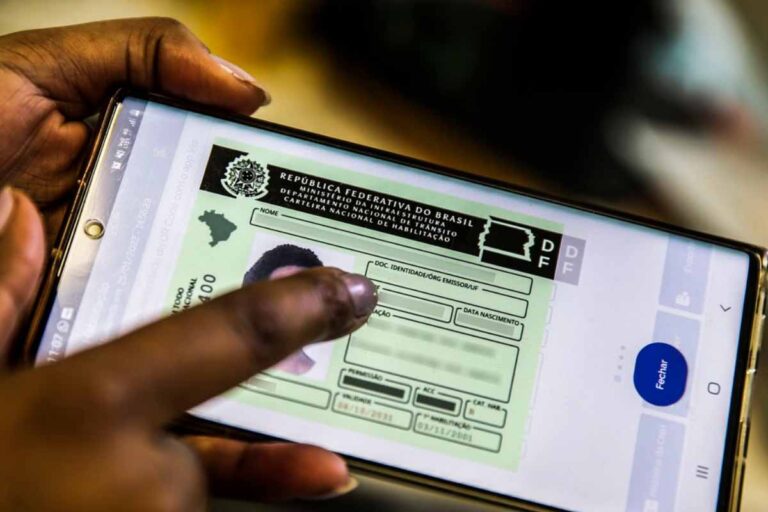 CNH vencida ganha prazo extra e pode ser usada até dezembro sem emissão de novo documento