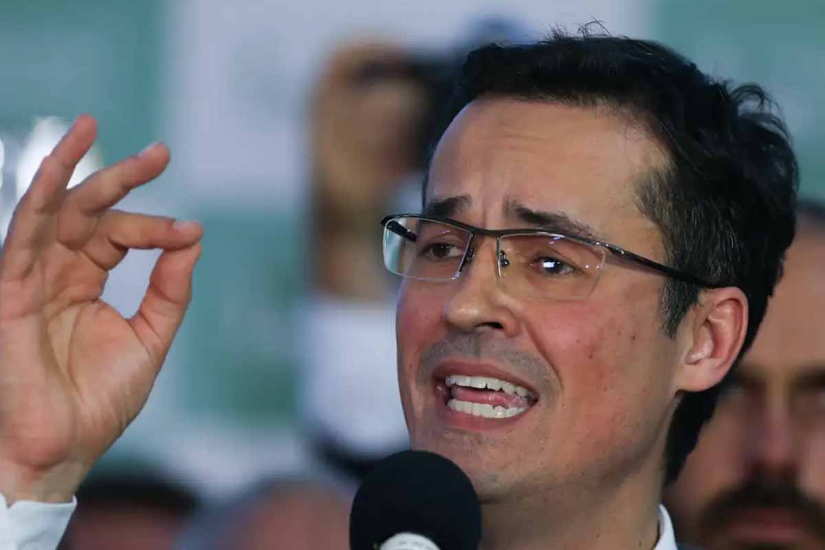 TSE suspende campanha de Deltan Dallagnol ao Senado pelo Paraná