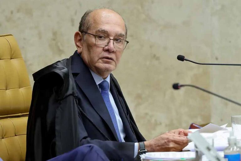 Gilmar Mendes questiona Fux por convocação de sessão sobre diretor da PF no caso Master