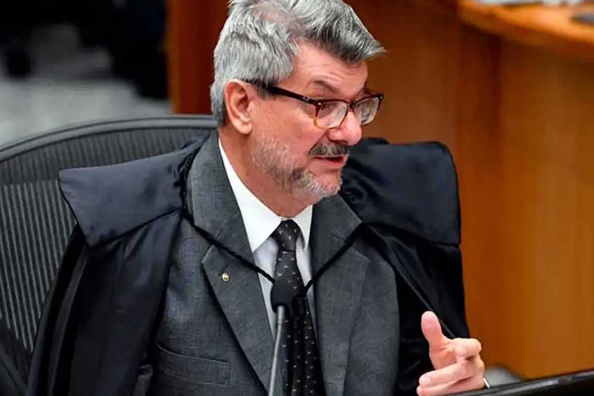 AGU aciona STF para retirar definitivamente Marco Buzzi do cargo de ministro do STJ