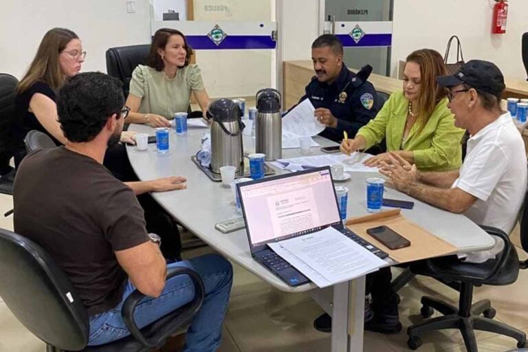 MPRO formaliza cooperação para ampliar proteção e segurança nas escolas de Ouro Preto do Oeste