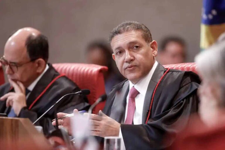 Presidente do TSE pede medidas ao STF para evitar sobreposição em decisões eleitorais