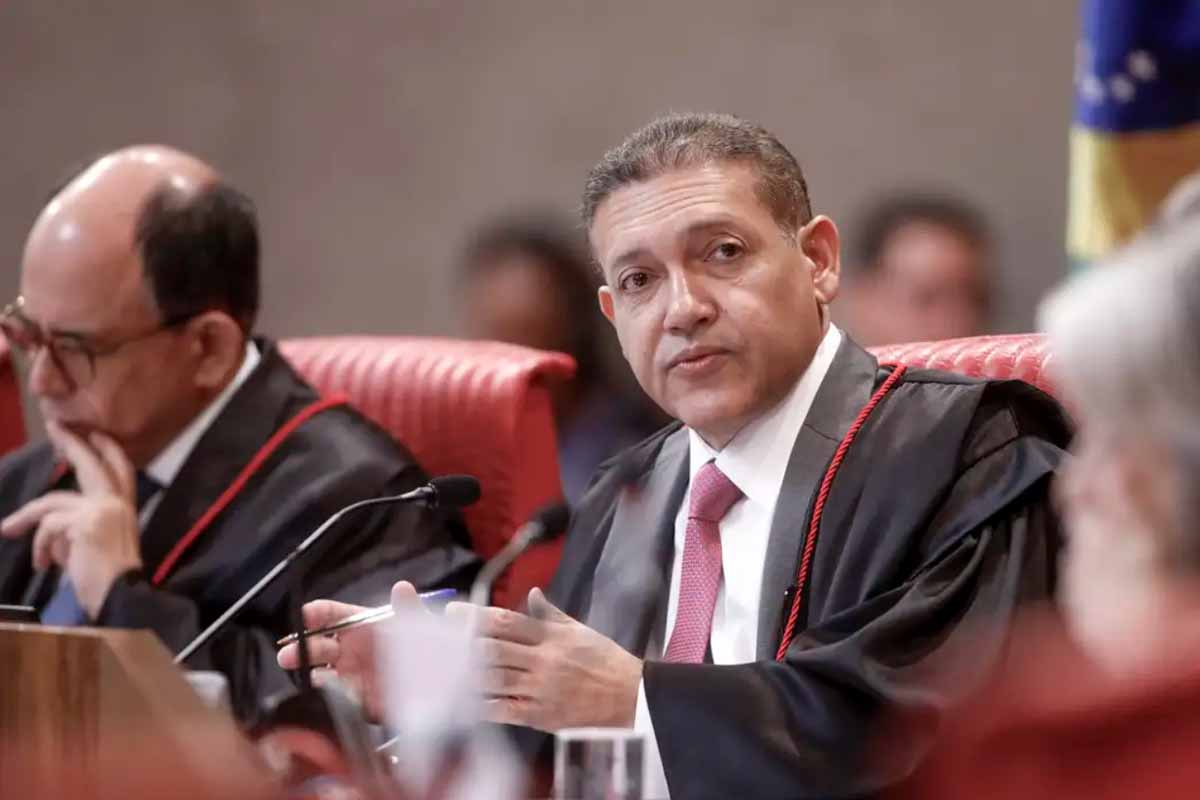 Presidente do TSE pede medidas ao STF para evitar sobreposição em decisões eleitorais