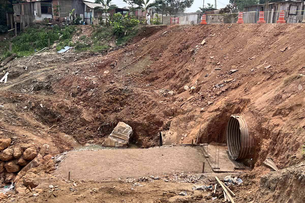 Obras na Avenida Farquar avançam com novo sistema de drenagem em Porto Velho