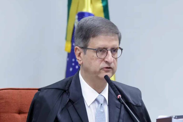 PGR pede anulação de investigação sobre Alexandre de Moraes e Daniel Vorcaro