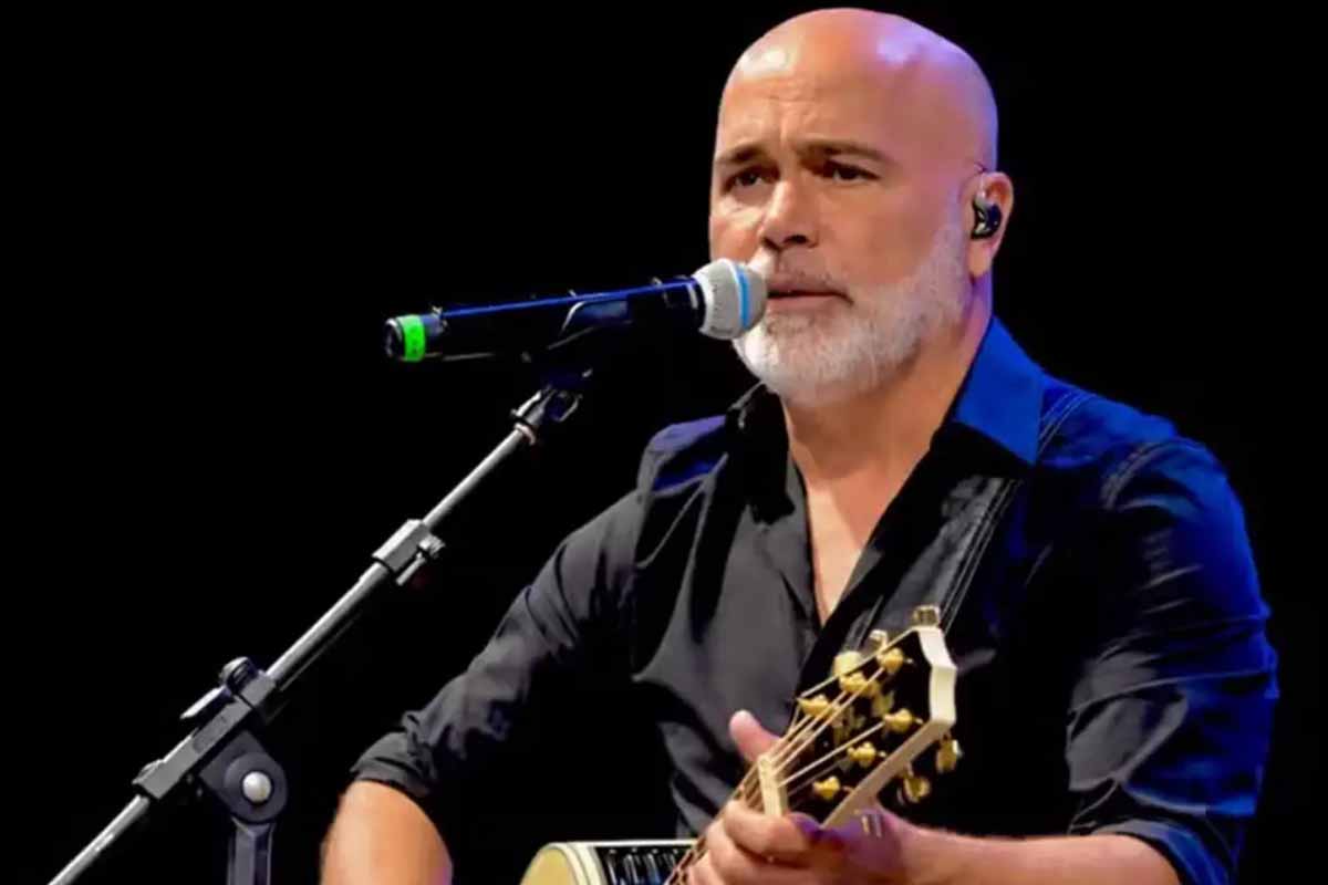 FAB mobiliza aeronaves em busca de helicóptero com cantor Rick em Santa Catarina