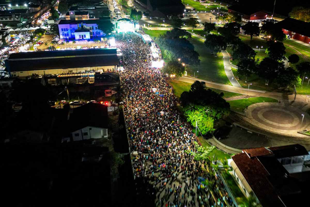 Mara Pavanelly e Mastruz com Leite farão shows nos 112 anos de Porto Velho