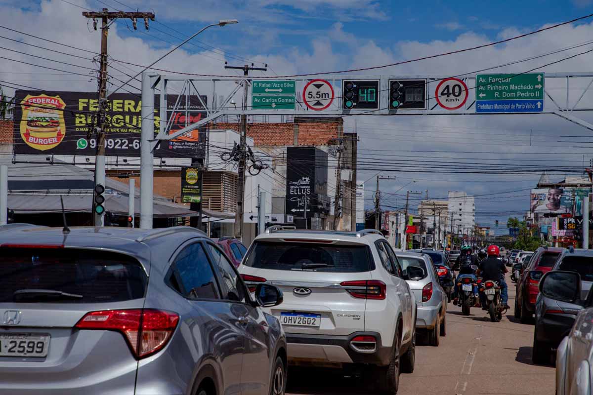 Semtran reforça cuidados no trânsito para reduzir riscos de acidentes em Porto Velho