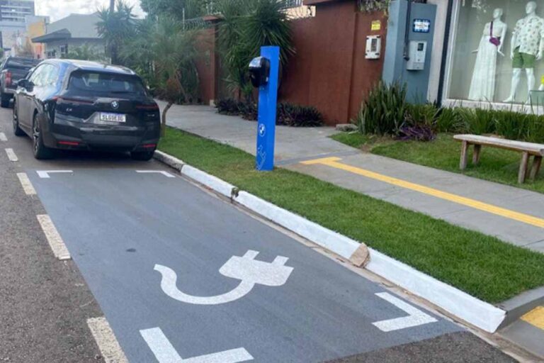 Prefeitura de Porto Velho recebe propostas até quinta-feira para instalação de 12 eletropostos