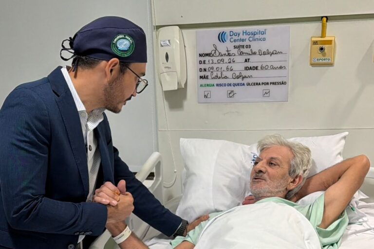 Fernando Máximo acompanha primeira aplicação de polilaminina em paciente paraplégico de Rondônia