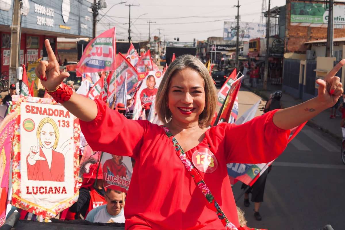 Luciana participa de caminhada Mulheres com Lula na Zona Leste de Porto Velho
