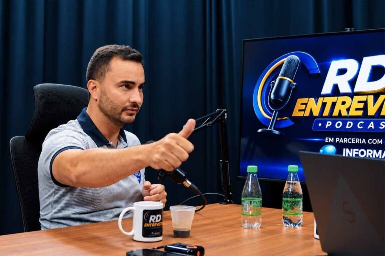 “Eu saí de um partido que estava roubando INSS para um que rouba banco; se eu pudesse escolher, não escolheria nenhum”, diz Célio Lopes