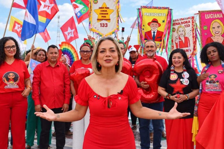 Luciana encerra programa eleitoral no rio Madeira, agradece 45 dias de campanha e faz apelo pelo segundo voto