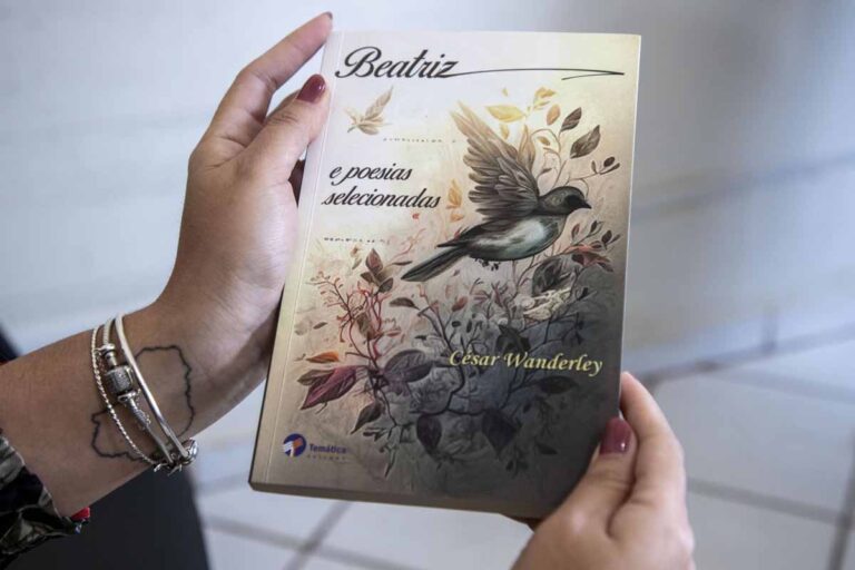 Dia Nacional da Poesia destaca escritores de Porto Velho e valorização da literatura regional