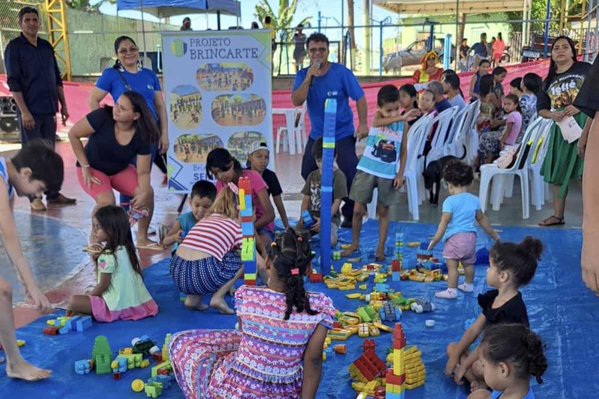 Professores de Porto Velho resgatam brincadeiras antigas para estimular aprendizagem nas escolas