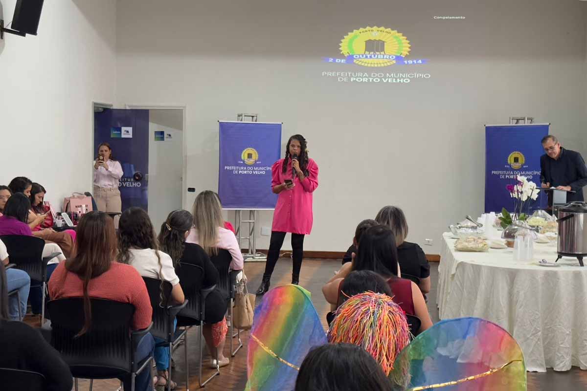 Prefeitura de Porto Velho reúne servidoras e empreendedoras em evento de prevenção ao câncer de mama
