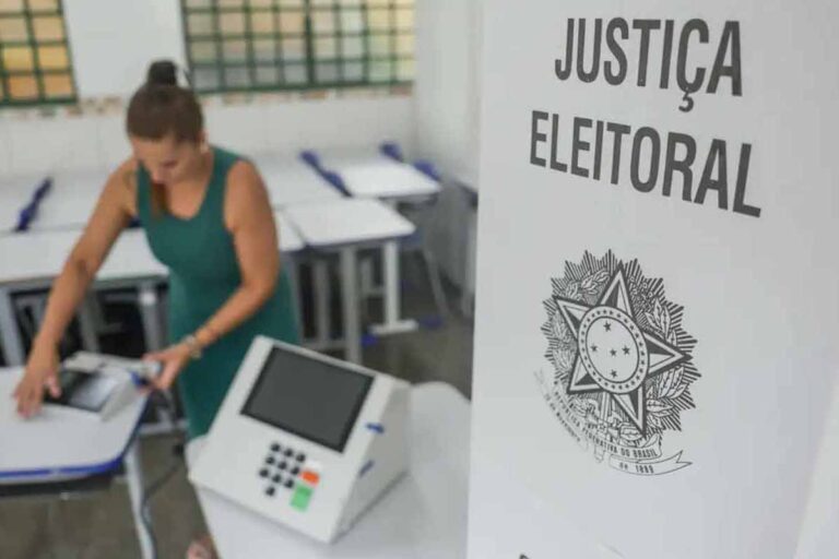 Propaganda eleitoral termina às 22h deste sábado; veja as restrições para o segundo turno