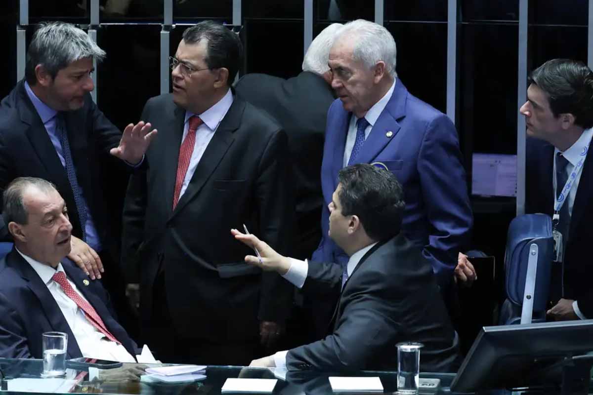Senado acelera votação da PEC da Segurança Pública após aprovação na CCJ