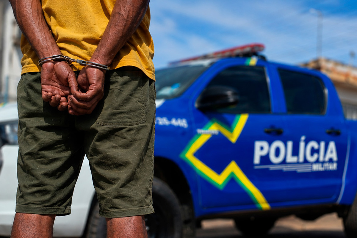 Polícia Militar prende dois homens com mandados judiciais em aberto em Porto Velho