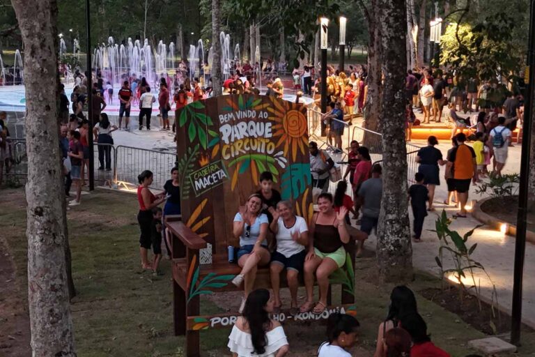 Prefeitura de Porto Velho entrega primeira etapa do Parque Circuito com fonte interativa e novos espaços de lazer