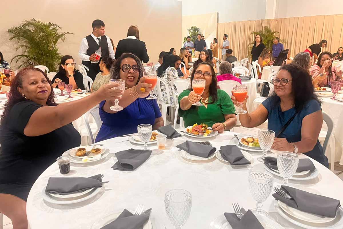 Cerca de 500 merendeiras garantem alimentação escolar para alunos de 139 escolas de Porto Velho