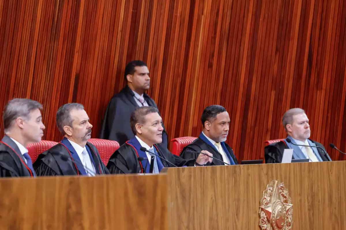 TSE estabelece registro obrigatório para canais de WhatsApp financiados por campanhas eleitorais