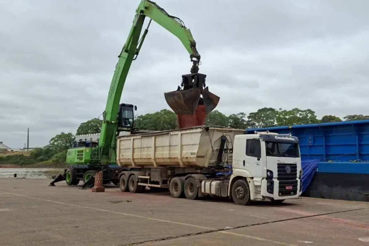 Porto de Porto Velho mantém transporte de fertilizantes e integra cadeia logística do agronegócio