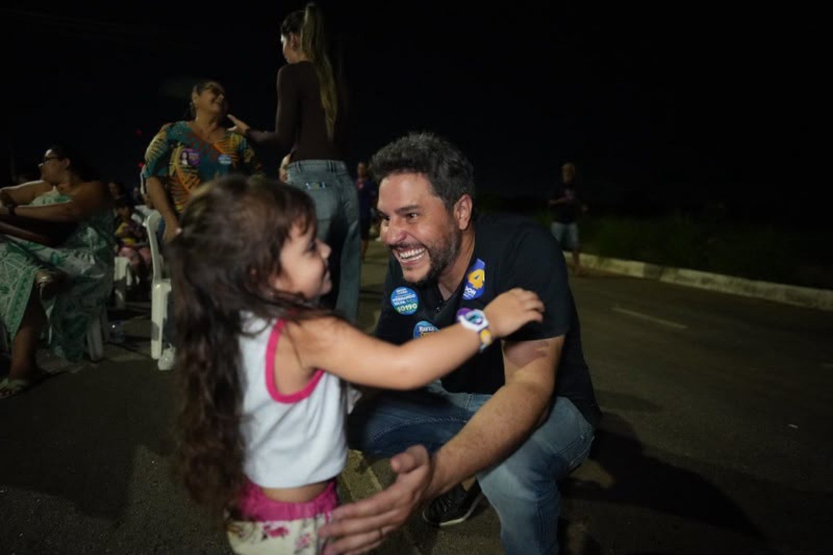 Maurício Carvalho usa reta final da campanha para apresentar ações do mandato e ouvir moradores de Rondônia