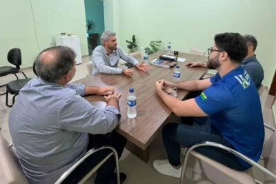 Wiveslando Neiva busca aproximação com auditores fiscais de Rondônia e debate projetos durante visita ao Sindafisco